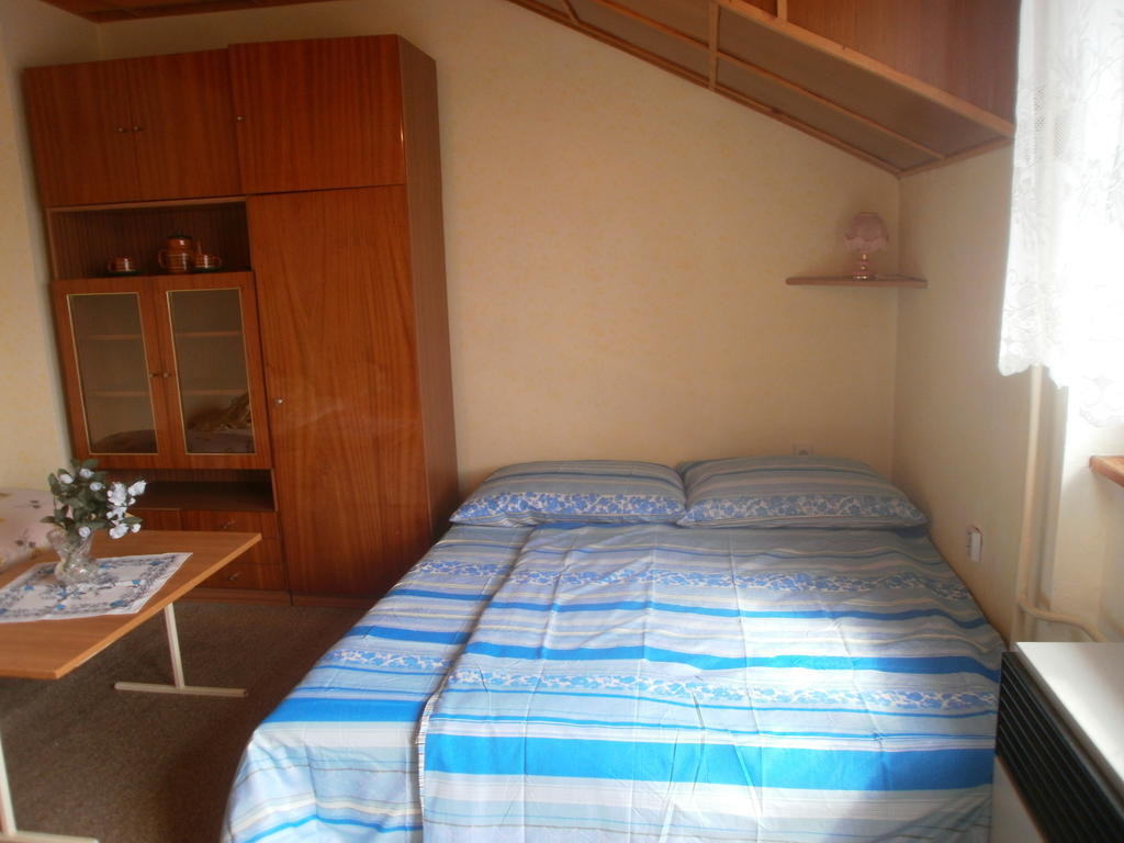 Apartamento Vysoké Tatry - Svit Habitación foto