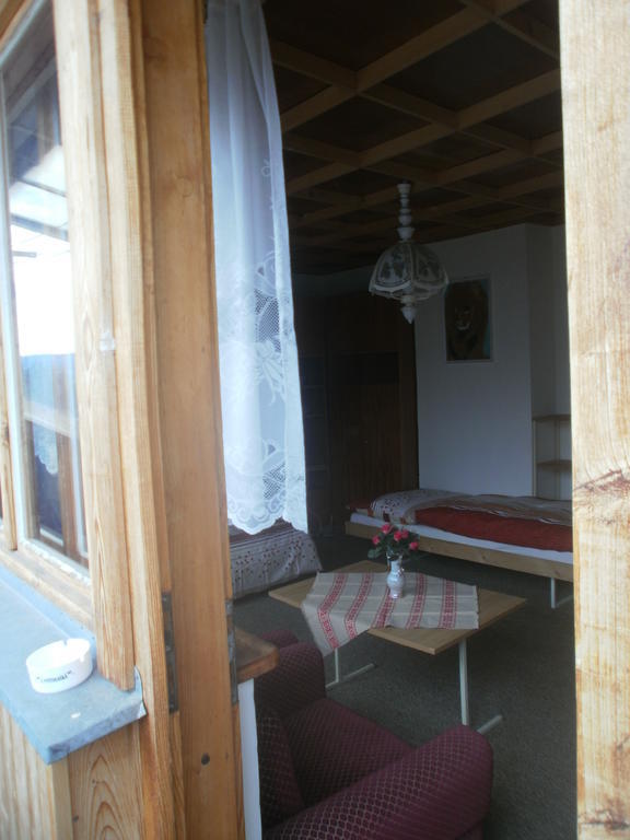 Apartamento Vysoké Tatry - Svit Habitación foto